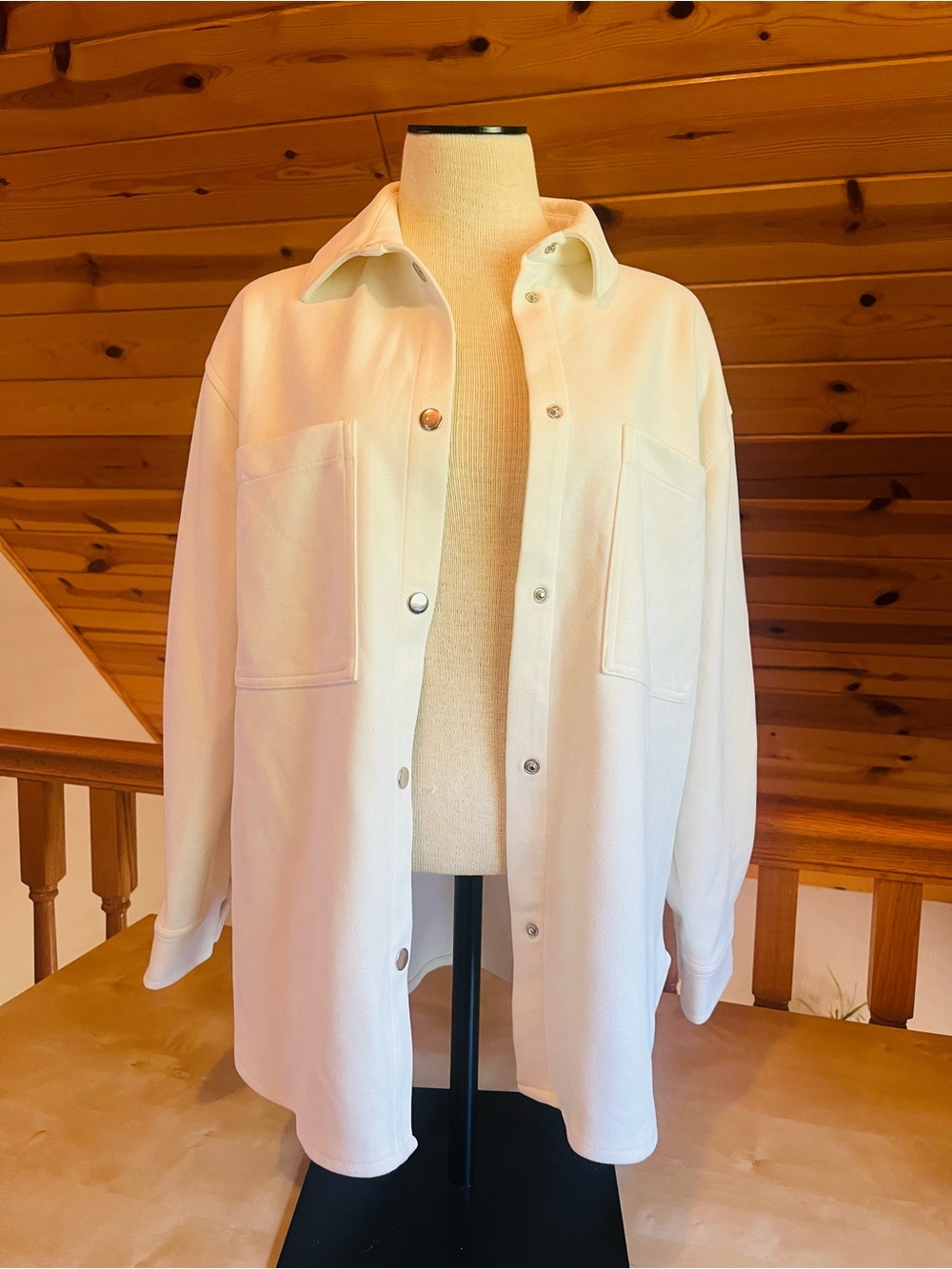 Forever 21 Women's Cream Button-Front Oversized Faux Suede Shacket Size S